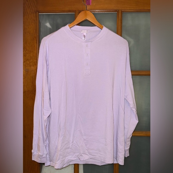 SKIMS Lilac Boyfriend Henley Longsleeve - Picture 2 of 4